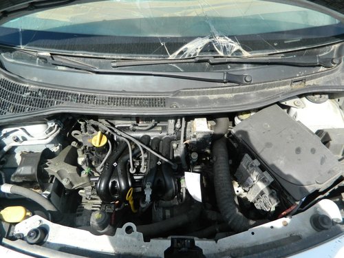Compresor clima Renault Twingo 1,2 B 75CP model 2009-2010