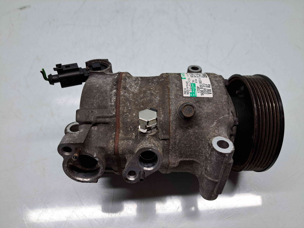 Compresor clima Seat Toledo 4 (KG3) [Fabr 2012-2018] 5Q0820803A 1.6 TDI CAYC 77KW / 105CP