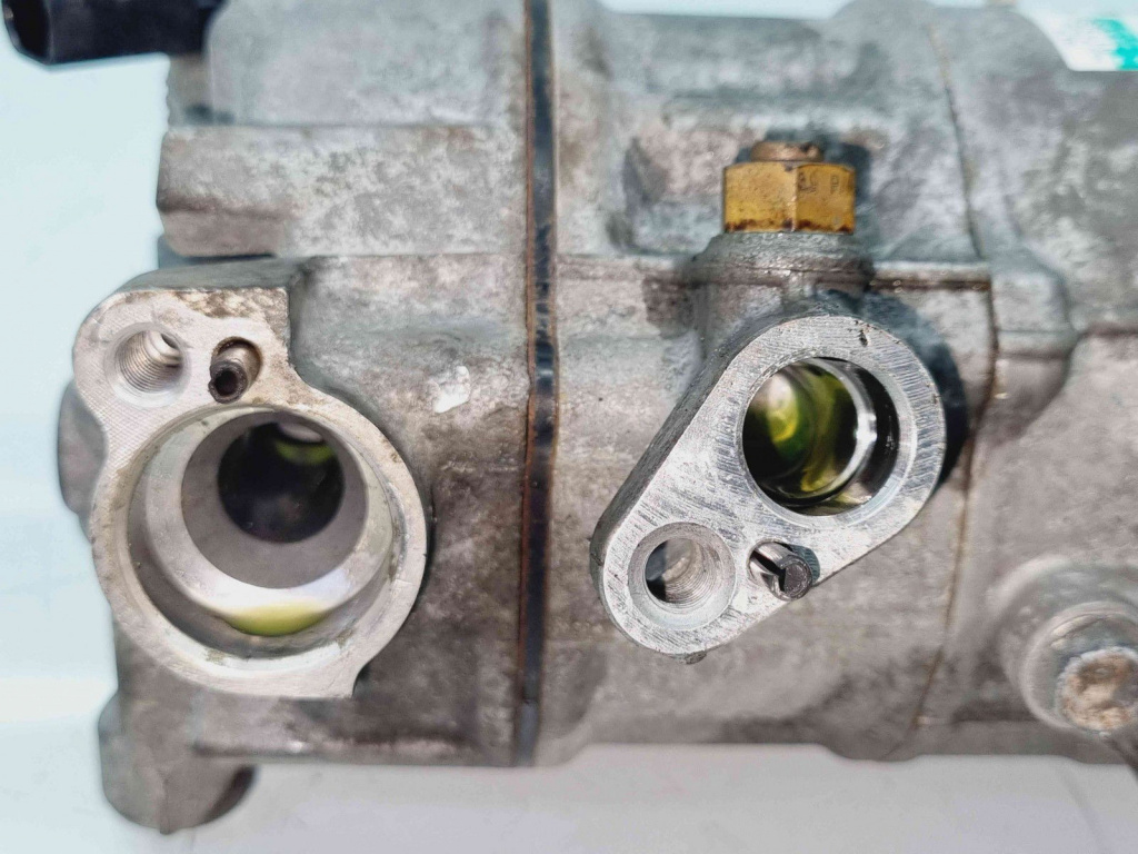 Compresor clima Skoda Yeti (5L) [Fabr 2009-2020] 5N0820803 2.0 TDI CFHA 81KW / 110CP 2.0 TDI CFHA 81KW / 110CP
