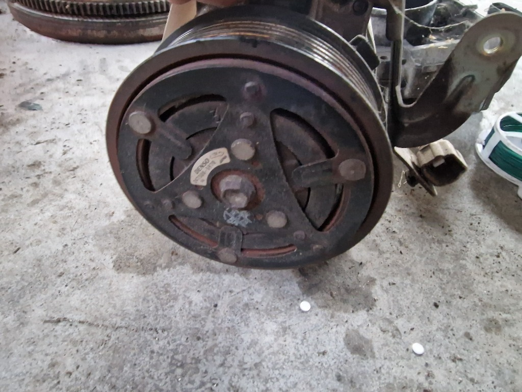 Compresor Clima Subaru 2.0 d Outback Legacy cod 447260-5940