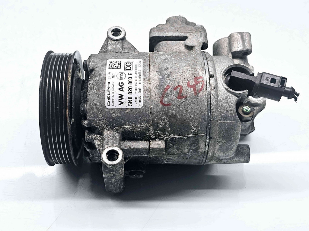 Compresor clima Volkswagen Passat B6 (3C2) [Fabr 2005-2010] 5N0820803E 1.6 TDI CAYC 77KW / 105CP