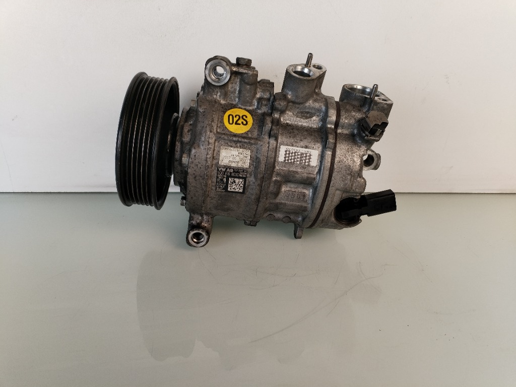Compresor clima Volkswagen Passat B8 1.6 tdi DCXA 5Q0816803D (ACM005)