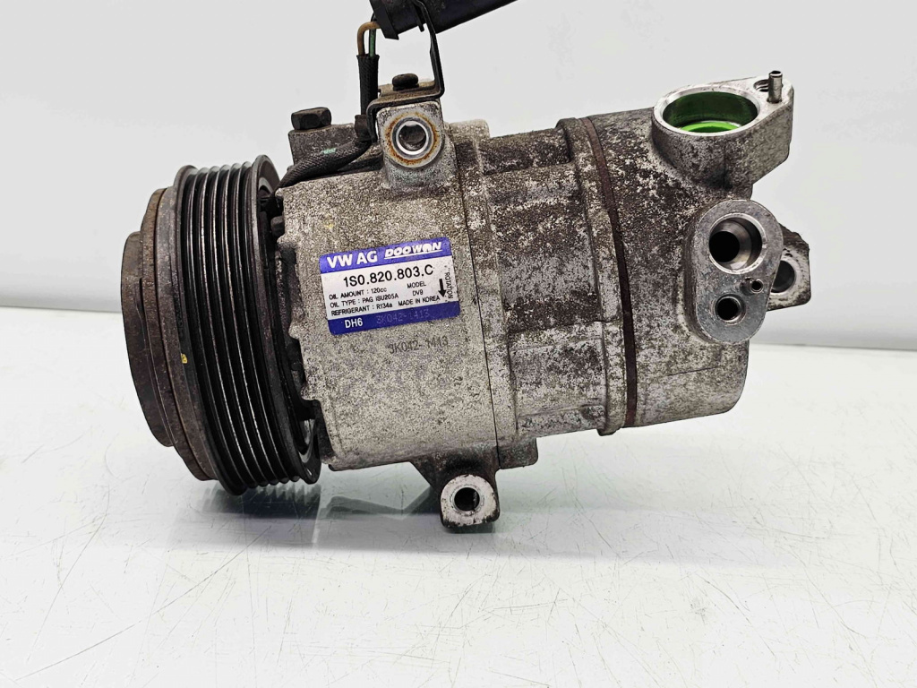 Compresor clima Volkswagen UP [Fabr 2011-2019] 1S0820803C 1.0 Benz CHYB 55KW / 75CP
