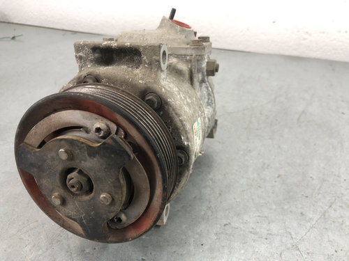 Compresor clima VW Caddy 2.0 TDI 140cp BMM Utilitara sedan 2008 (cod intern: 104716)