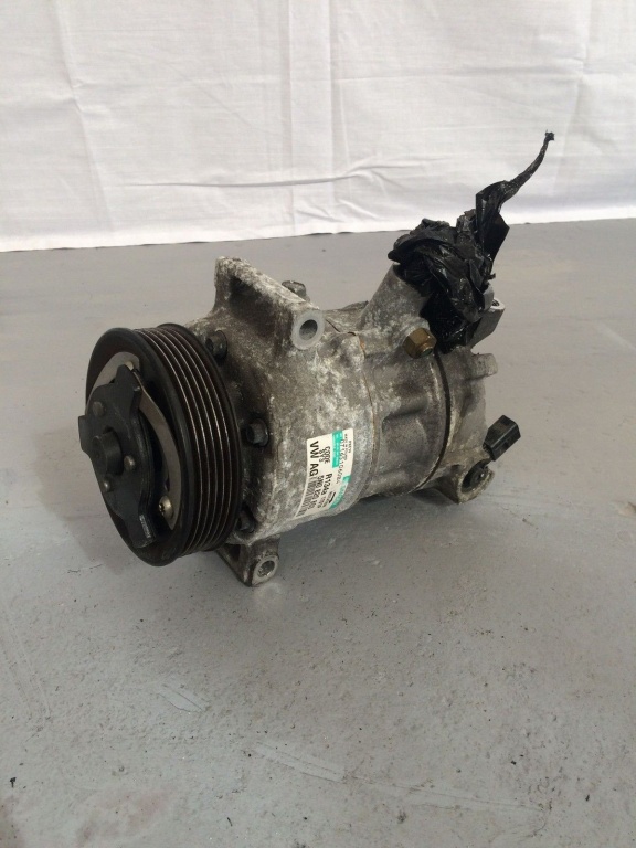 Compresor clima VW cod 5N0820803