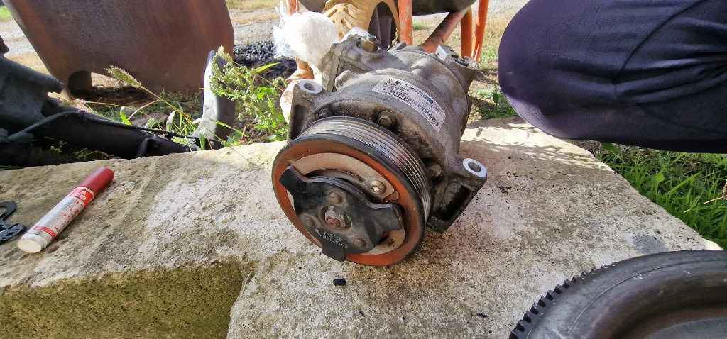 Compresor Clima Vw Gold 5 2.0TDI BMM
