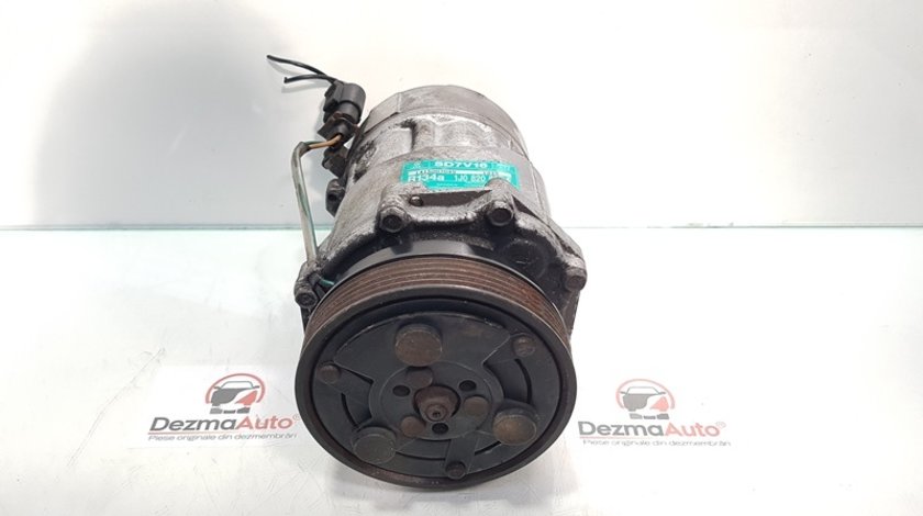 Compresor clima, Vw Golf 4 (1J1) 1.6 b, cod 1J0820803F (pr:117994)