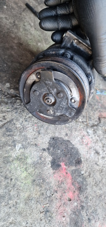 Compresor Clima Vw Golf 5 1.9 tdi cod 1K0820859F