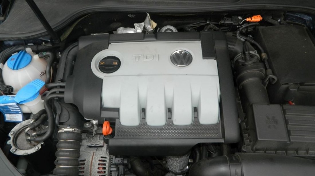 Compresor clima Vw Golf 5 combi 2.0Tdi model 2007