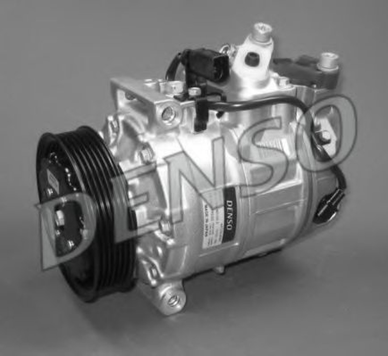 Compresor, climatizare AUDI A4 (8E2, B6) (2000 - 2004) DENSO DCP02045 piesa NOUA