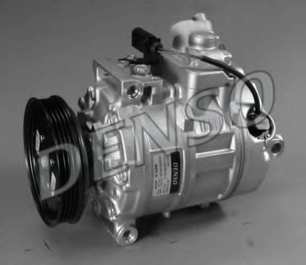 Compresor, climatizare AUDI A6 (4B2, C5) (1997 - 2005) DENSO DCP02010 piesa NOUA