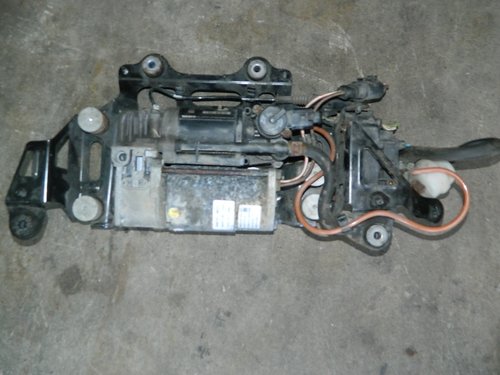Compresor suspensie Audi A8 D4 4H model 2012 cod: 4H0 616 005B