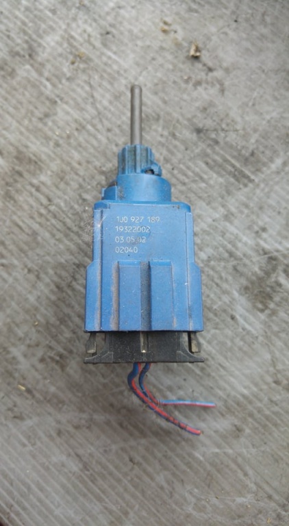 Comutator actionare ambreaj vw audi seat 1j0927189