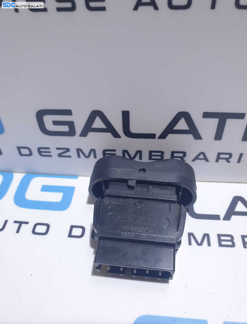 Comutator Buton Geamuri Electrice Consola Centrala Bord Dacia Logan 2004 - 2012 Cod 602227