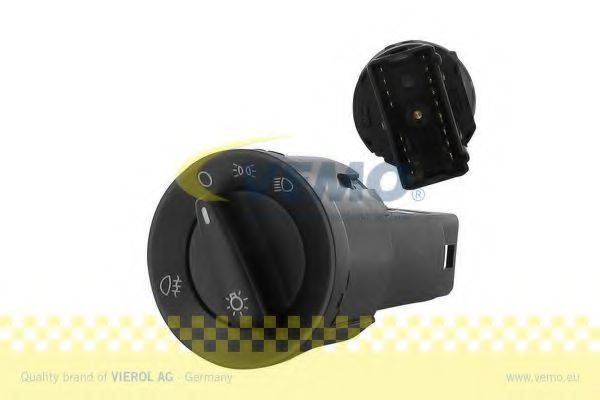Comutator, far VW PASSAT Variant (3B5) (1997 - 2001) VEMO V10-73-0152 piesa NOUA