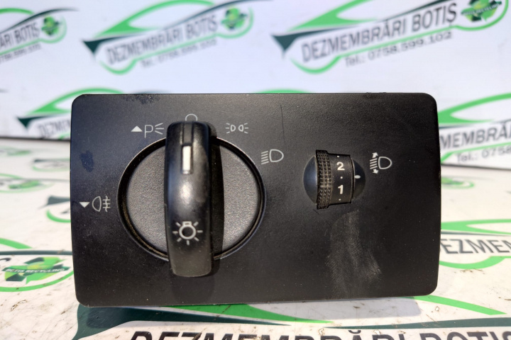 Comutator faruri bloc lumini 4M5T13A024EA / 4M5T 13A024 EA Ford Focus 2 [2004 - 2008] Hatchback 5-usi 1.6 TDCi MT (109 hp)