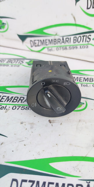 Comutator faruri Volkswagen VW Golf 4 [1997 - 2006] wagon 1.6 MT (105 hp)