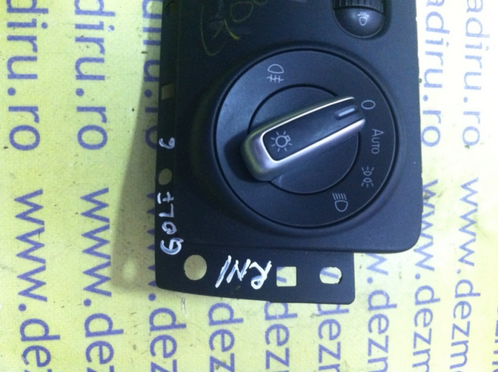 Comutator faruri Volkswagen VW Golf 6 [2008 - 2015] Hatchback 5-usi 1.4 TSI MT (122 hp) VI (5K1)