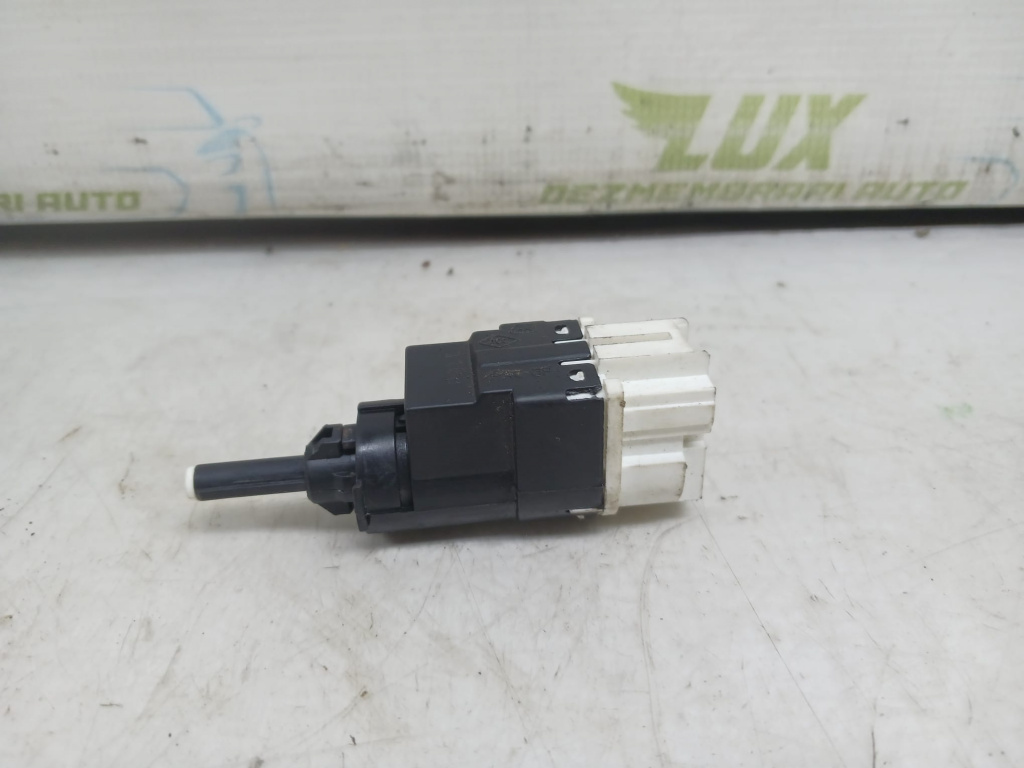 Comutator lumini frana 253206170r Dacia Dokker [2012 - 2017]