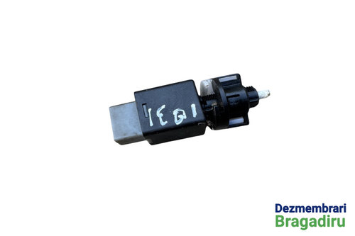 Comutator lumini frana Cod: 93813-3S800 93813-3S800 Hyundai i20 2 (GB) [2014 - 2020] Hatchback - 5 u...