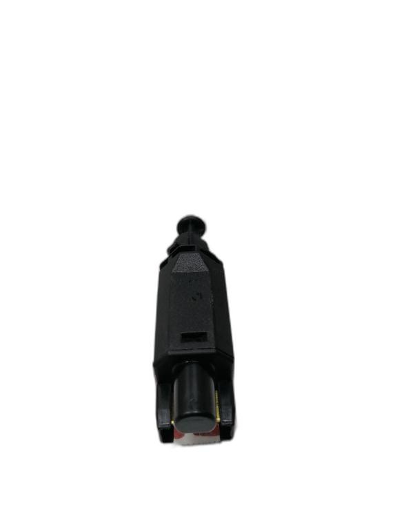 Comutator lumini frana Skoda Octavia (1U) Berlina 1999 1.8 Turbo SKODA OCTAVIA [ 1959 - 1971 ] OEM 191945515B
