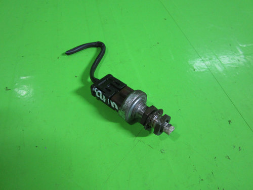 COMUTATOR PEDALA FRANA / SWITCH LUMINI FRANA MERCEDES-BENZ E-CLASS W123 ( COBRA ) 1975–1986 ⭐⭐...