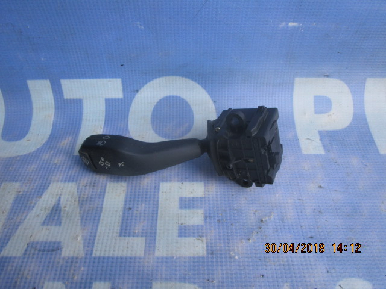 Comutator semnal-faza lunga BMW E53 X5 ; 8363668