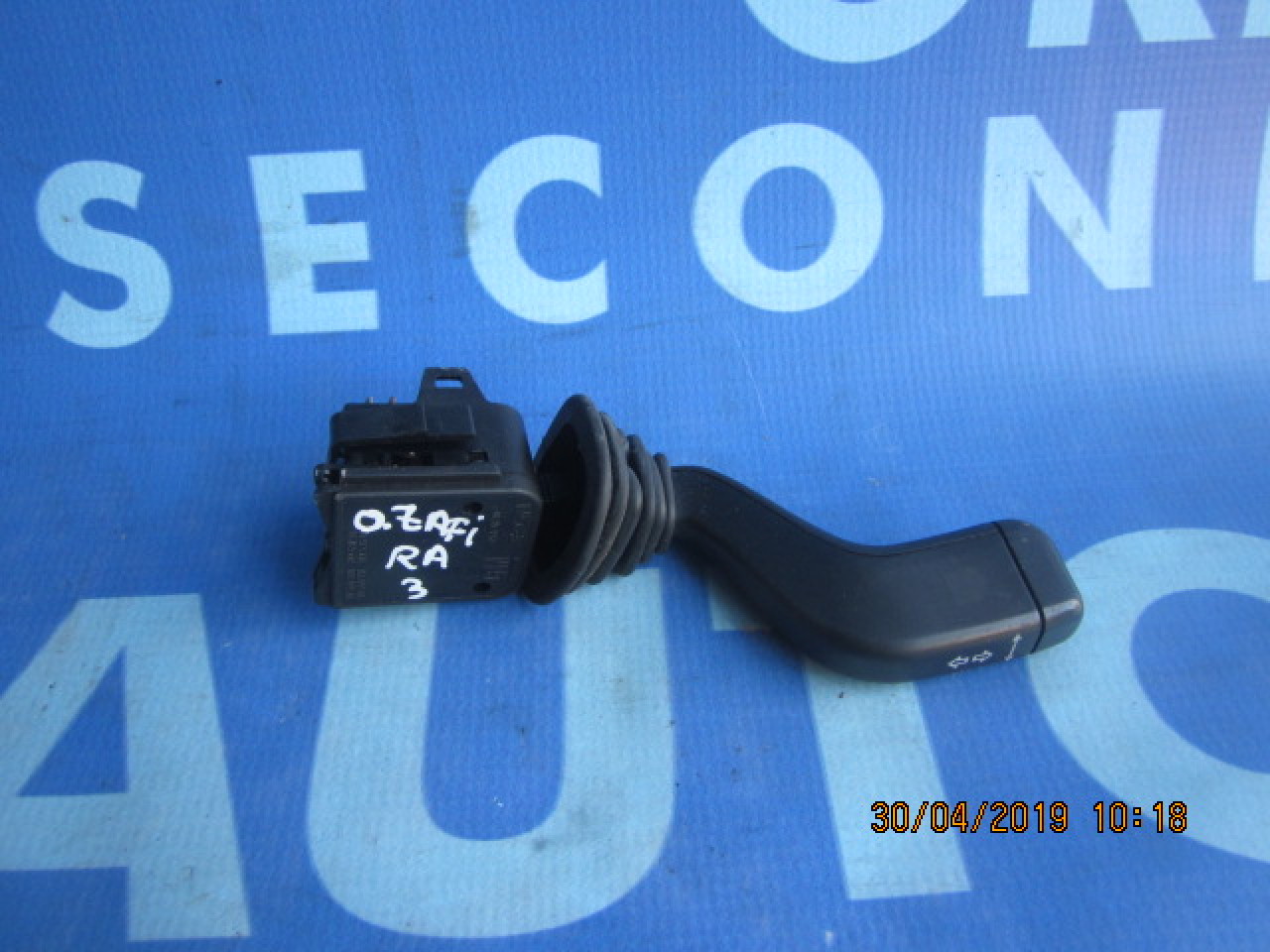 Comutator semnal-faza lunga Opel Zafira; 90560990