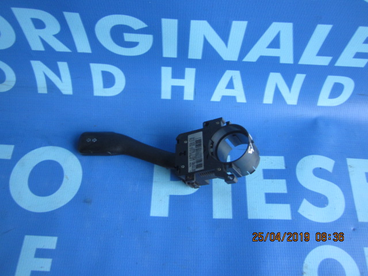 Comutator semnal-faza lunga Seat Leon; 8L0953513G