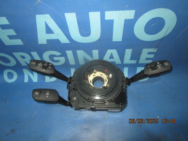 Comutator semnal-stergatoare BMW E92 ; 6989557 (SZL)