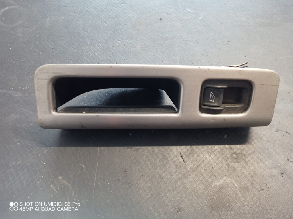 Comutator spate stanga ridicator geam electric , Volvo V50 , 2009 COD - 8663813