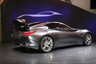 Conceptul Infiniti Essence dezvaluit la Geneva