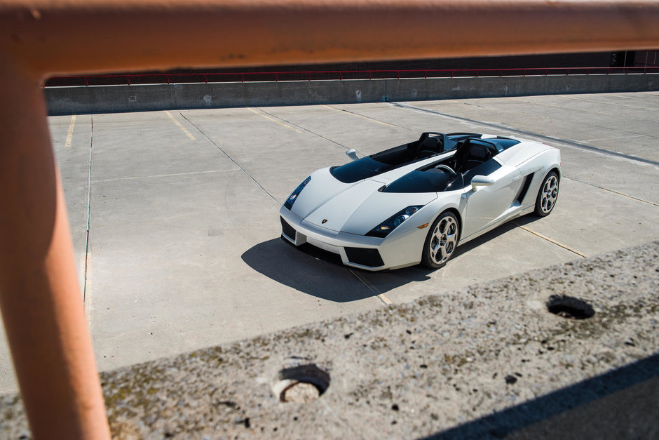 Conceptul Lamborghini S din 2005 este acum scos la licitatie Conceptul Lamborghini S din 2005 este acum scos la licitatie