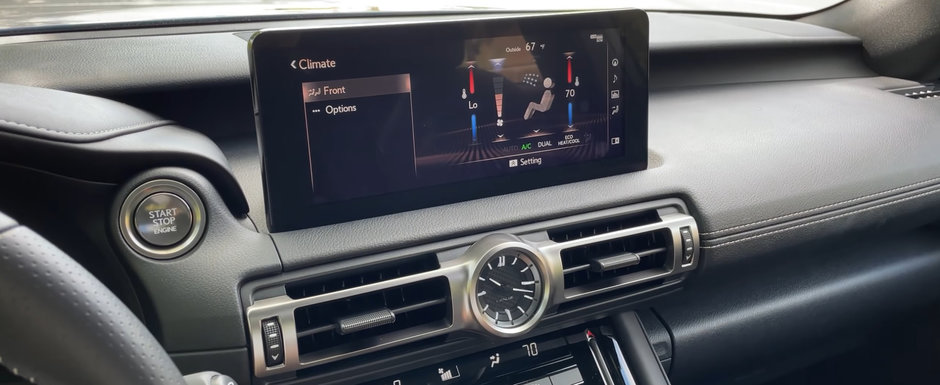 Concureaza cu BMW M3, dar costa cu aproape 13.500 de dolari mai putin. In plus, ofera un motor V8 aspirat natural. Cum arata in realitate Concureaza cu BMW M3, dar costa cu aproape 13.500 de dolari mai putin. In plus, ofera un motor V8 aspirat natural. Cum arata in realitate