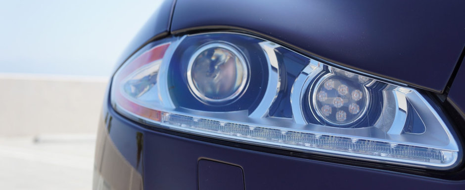 Concureaza cu Mercedes S-Class, dar pentru multi e o necunoscuta. Masina din 2011 are motor supraalimentat de 5.0 litri, scaune cu masaj si instalatie audio de 1.200 W Concureaza cu Mercedes S-Class, dar pentru multi e o necunoscuta. Masina din 2011 are motor supraalimentat de 5.0 litri, scaune cu masaj si instalatie audio de 1.200 W