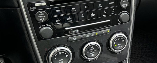 Concureaza cu Volkswagen Passat, dar pentru multi e doar o mare necunoscuta. Masina din 2006 are un motor turbo de 274 de cai, 4x4 si instalatie audio Bose