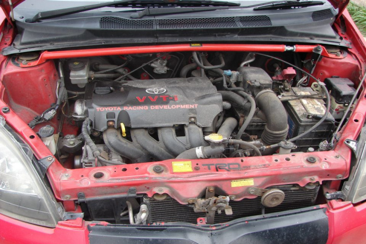 Condensator Toyota Yaris P1 [1999 - 2003] Hatchback 3-usi 1.5 MT (106 hp) (SCP1_ NLP1_ NCP1_)