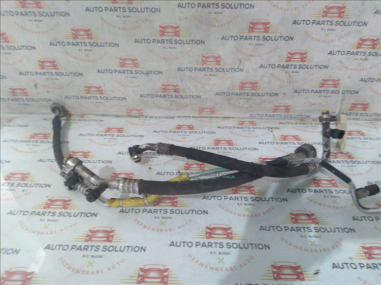Conducta AC ( 2 buc ) VOLKSWAGEN TOUAREG 2.5 TDI an fabr. 2006