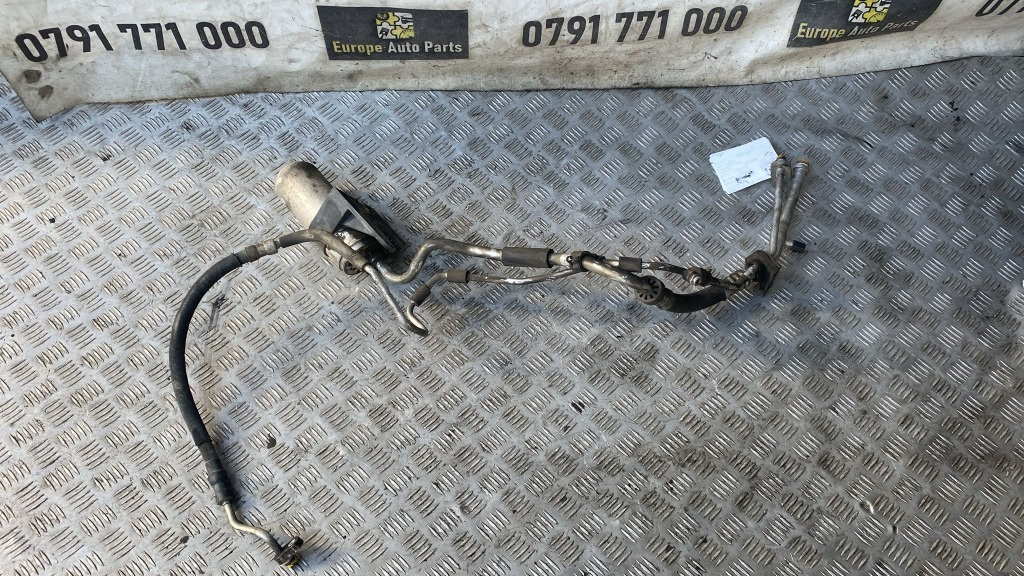 Conducta AC Audi A4 B7 2.0 TDI an 2006 cod 8E1260712AC