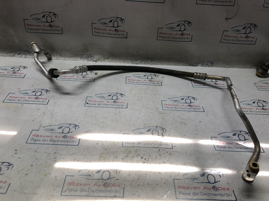 Conducta AC BMW F10 2.0 Motorina 2010, 424989201