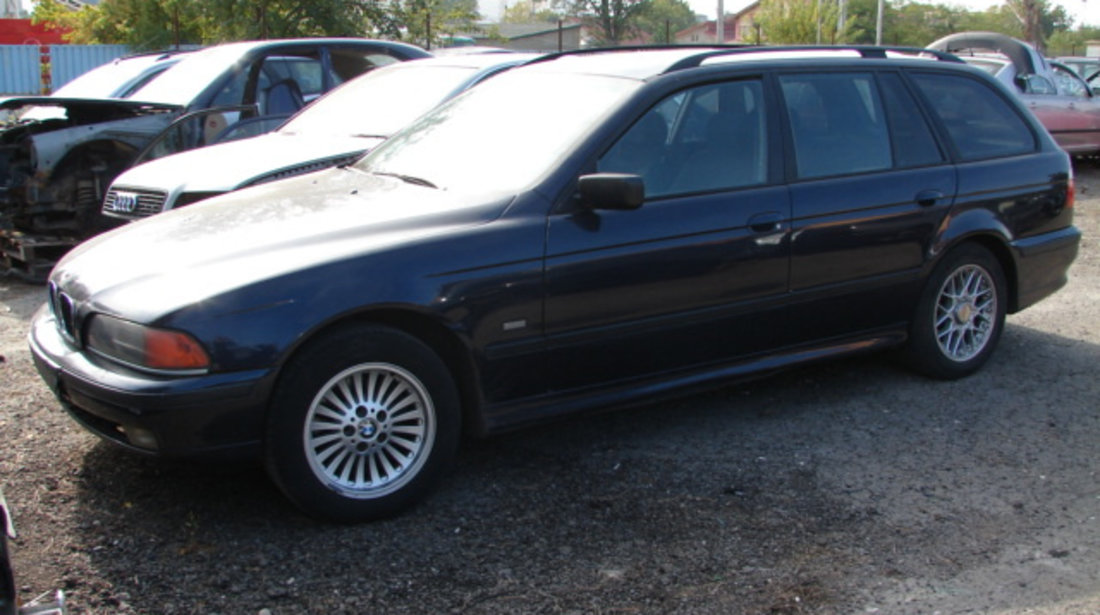 Conducta AC BMW Seria 5 E39 [1995 - 2000] Touring wagon 525tds MT (143 hp) 2.5 TDS