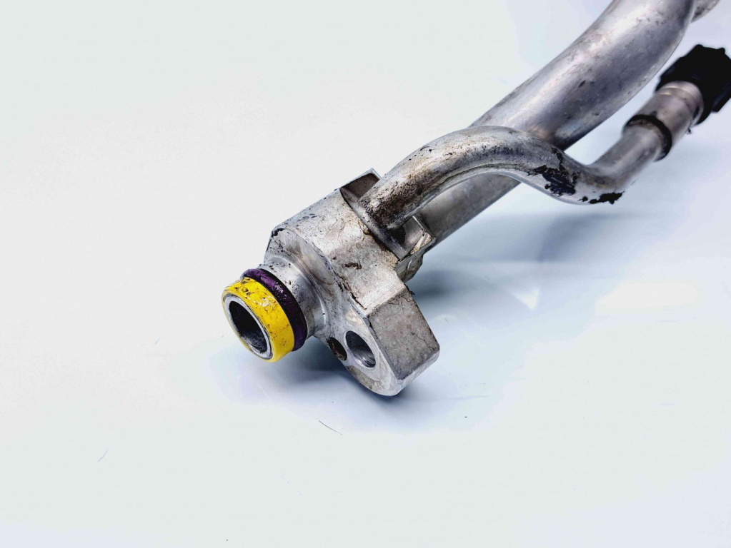 Conducta AC Bmw X1 (E84) [Fabr 2009-2015] 4250404 2.0 N47 105KW / 140CP 2.0 N47 105KW / 140CP