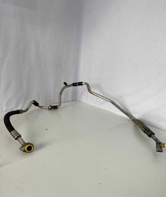 Conducta ac compresor habitaclu 3c0820743p Volkswagen VW Passat B6 [2005 - 2010]