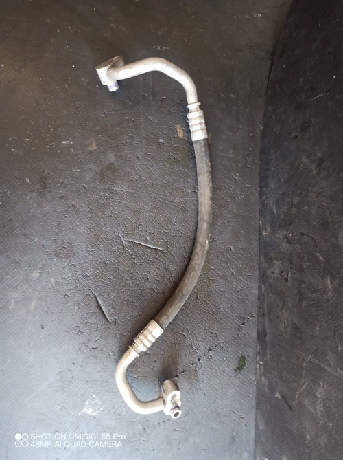 Conducta AC compresor Vw Golf 5 2005- 2010 - COD 1K0820721BD