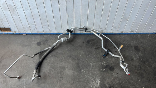 Conducta AC Peugeot 208 1.2 VTI , transmisie manuala , cod motor HMZ, an de fabricatie 2015 cod 9670...
