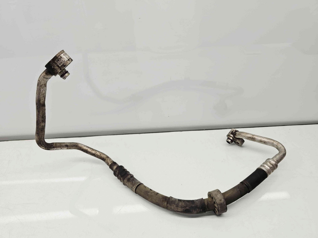 Conducta AC Volkswagen Passat B6 (3C2) [Fabr 2005-2010] 3C0820721 2.0 TDI CFFB 103KW / 140CP