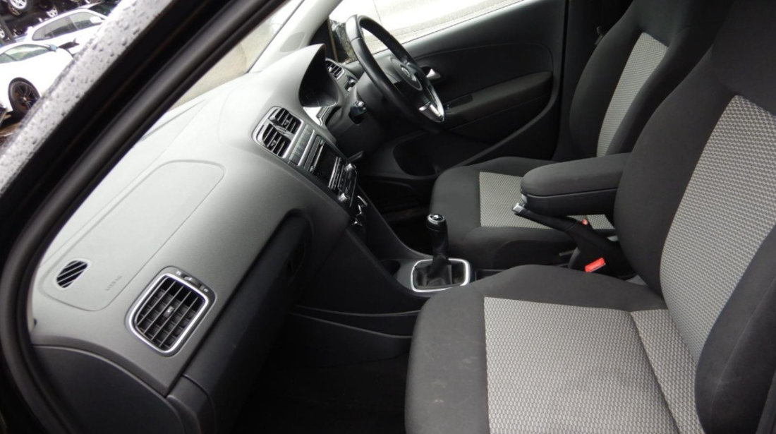 Conducta AC Volkswagen Polo 6R 2013 Hatchback 1.2 TDI