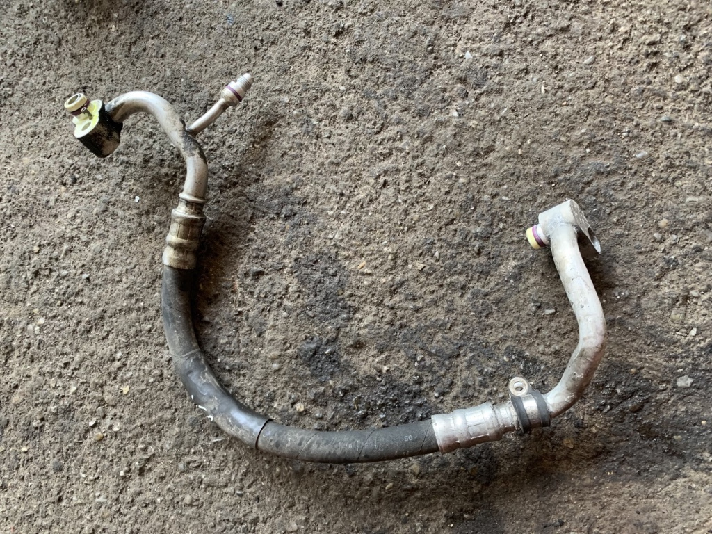 Conducta ac Volkswagen VW Jetta 5 [2005 - 2011] Sedan 4-usi 2.0 TDI MT (140 hp) (1K2)