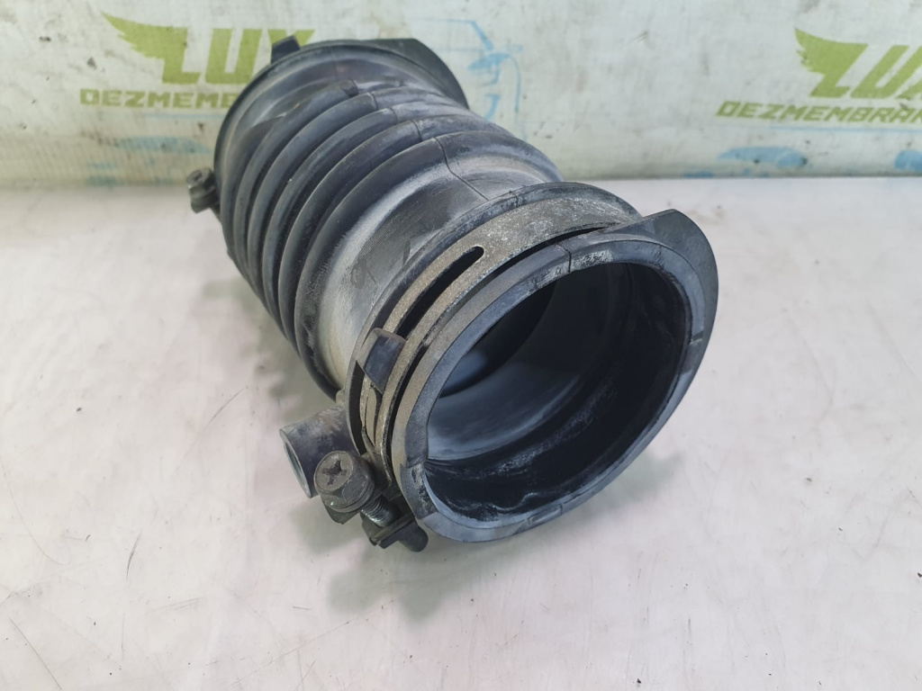 Conducta admisie pe0113221 2.0 benzina Mazda 3 BM [2013 - 2016] 2.0 benzina