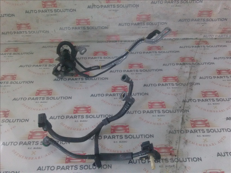 Conducta alimenatare ( 2 buc ) CITROEN C4 PICASSO 1.6 HDI an fabr. 2013